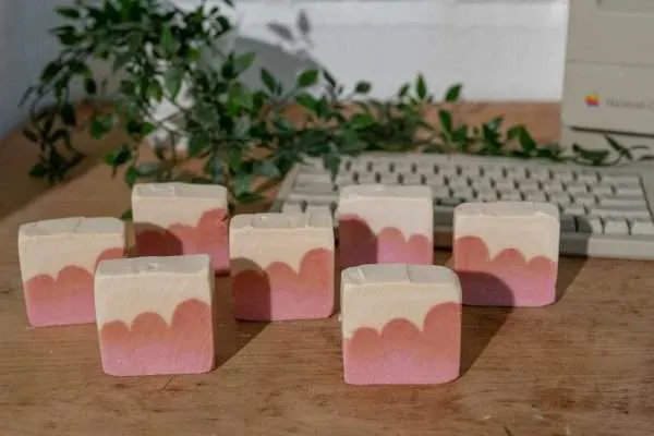 Blushing skies - Image 3